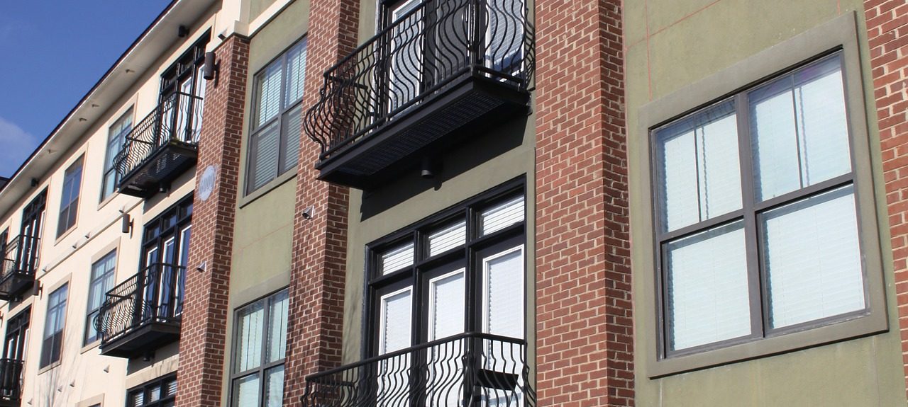 7 Advantages of Multifamily vs. Single-Family Investing